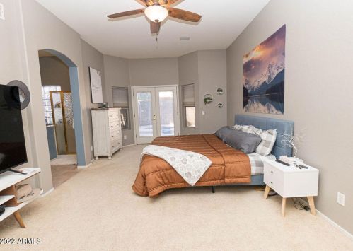 628 Stottler Dr, Gilbert AZ 85296-8387 exterior