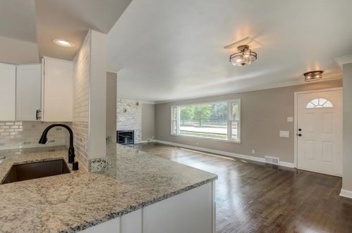 9332 Burleigh St, Milwaukee WI  53222-3550 exterior