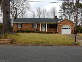 620 Norcova Dr, Chesapeake, VA 23320-2930