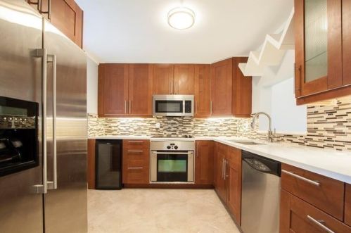 321 3rd St, Dania Beach FL  33004-4728 exterior