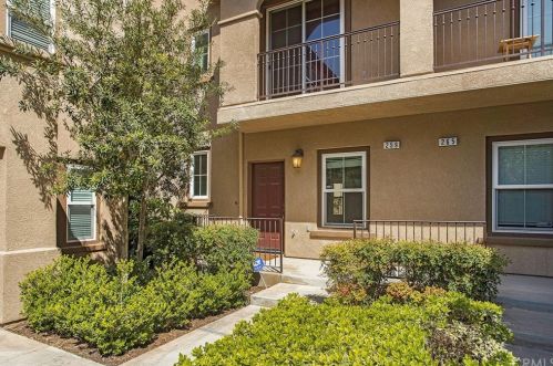 259 Santa Fe Ct, Placentia, CA 92870-6002
