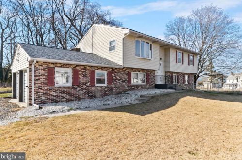 410 Lewistown Rd, Columbus, NJ 08022-2258