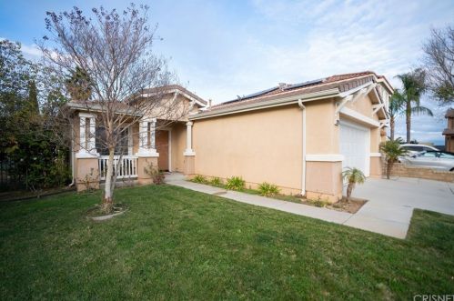 28215 Somerset Ct, Santa Clarita, CA 91384-3813
