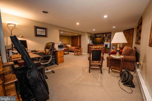 139 Maple Leaf Ln, Pottstown PA 19464-1563 exterior