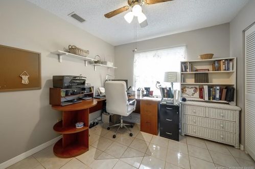 1773 Berkshire Blvd, Fort Pierce FL  34952-7112 exterior