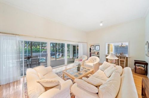5900 Chanteclair Dr, Naples, FL 34108-3103