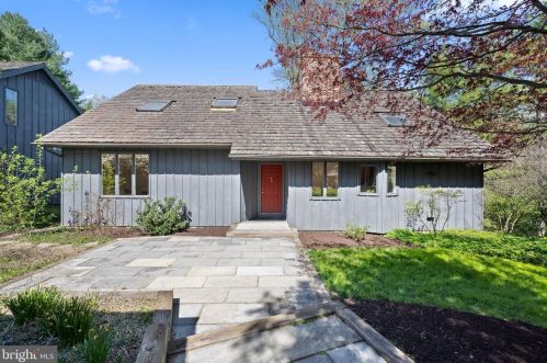 44 Clifton Dr, Kennett Sq, PA 19348-2737