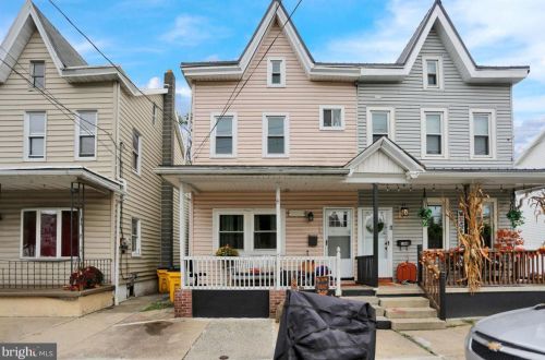 108 Parkway, Schuylkill Haven, PA 17972-1965