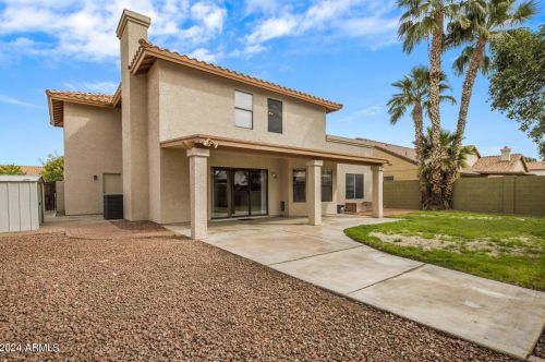 7009 Taro Ln, Glendale AZ  85308-6177 exterior