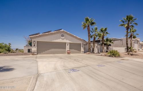 2843 Jamaica Blvd, Lake Havasu City, AZ 86406-7769