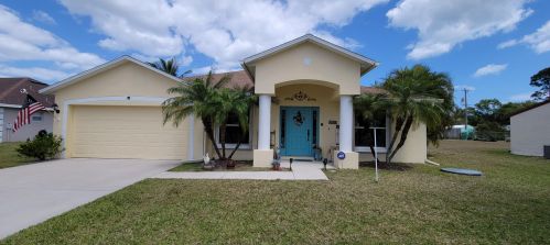 2149 Genoa St, Fort Pierce, FL 34952-7334