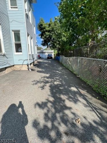 358 Grove St, East Orange, NJ 07017-4518