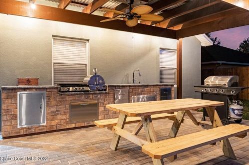 3949 Rolling Hill Dr, Titusville FL  32796-1107 exterior