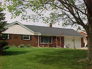 3144 Dorian Dr, Toledo, OH 43614-5240