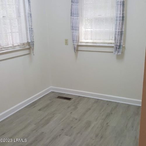 301 2nd St, Hampton SC  29924-3449 exterior