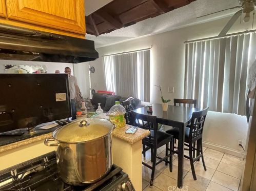 537 6 St, Montebello CA  90640-5741 exterior