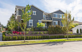 3059 Briarcliff Ln, Seattle WA  98199-1481 exterior