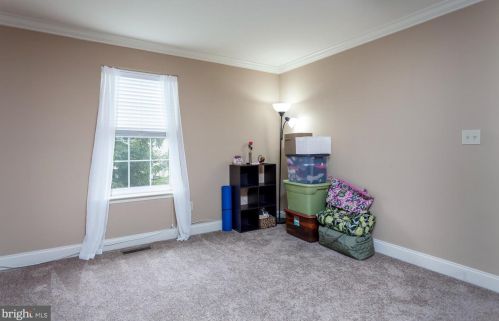 56 Green View Dr, Pottstown PA  19464-7501 exterior