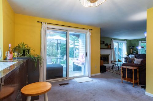 3 Pitford Way, Nashua NH  exterior