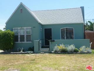 1900 67th St, Los Angeles, CA 90001-2146