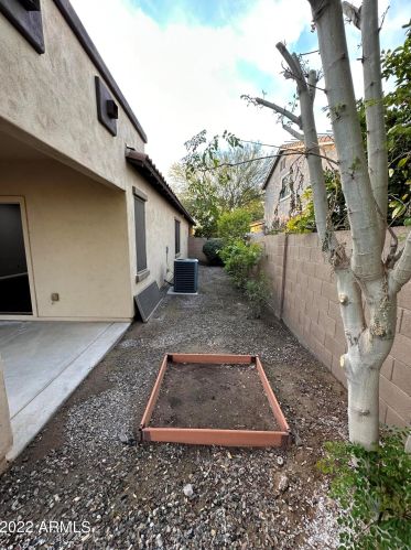 7179 Dodane Ct, Gilbert, AZ 85298-9098