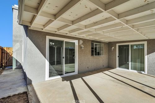 13689 Gemini St, Victorville CA  92392-9078 exterior