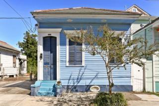 1019 Clouet St, New Orleans LA  70117-6601 exterior