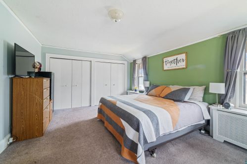 312 40th Ave, Duluth MN  55804-2132 exterior