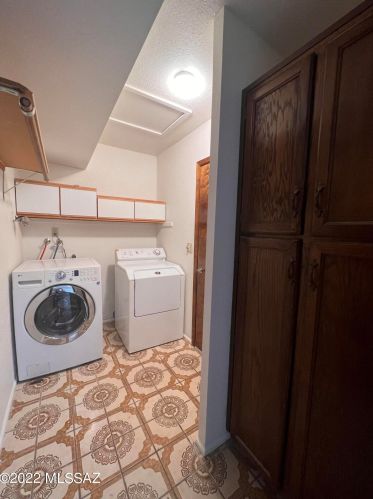 4421 Camino Gacela, Tucson AZ  85718-6807 exterior