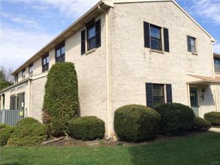 2822 Springhaven Pl, Macungie, PA 18062-1412