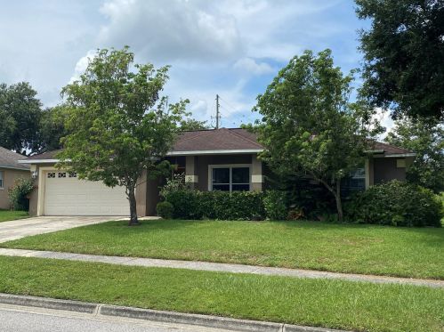5406 Montford Pl, Apopka, FL 32712-6225