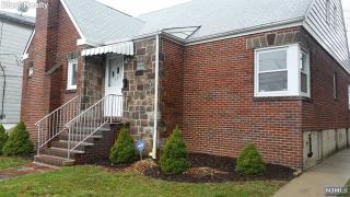 181 Summit Ave, Cliffside Park NJ  07010-1123 exterior