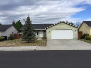 1911 7 St, Eagle Crest OR  97756-8342 exterior
