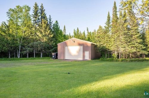 4670 Midway Rd, Duluth, MN 55811-9768