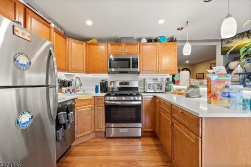 475 Preakness Ave, Paterson NJ  07502-2132 exterior