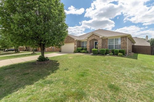 709 Bowie Ln, Midlothian, TX 76063-3417