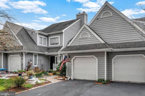 4004 Hillingham Cir, Chadds Ford, PA 19317-9255