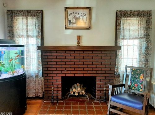 358 Elmwood Ave, East Orange, NJ 07018-1102