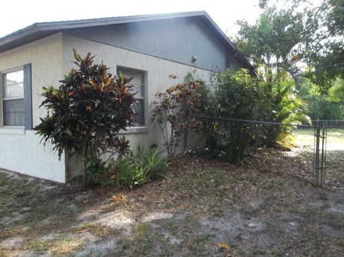 2874 Norman Ave, Arcadia, FL 34266-7390