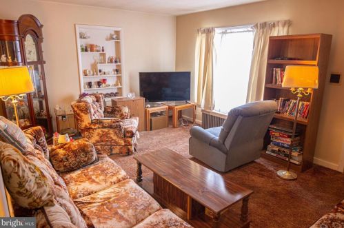 22 Kiehner Rd, Schuylkill Haven, PA 17972-8999