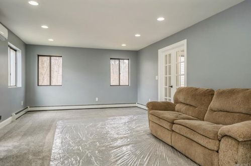 128 Country Clb Dr, Florida NY  10921-1555 exterior