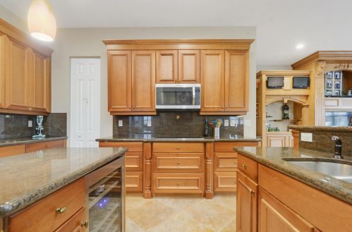 4115 Artesa Dr, Boynton Beach FL  33436-2628 exterior