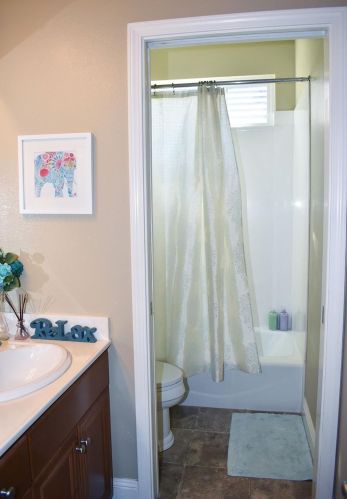 2065 Katnich Ln, Lodi CA 95242-4805 exterior