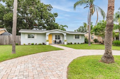 481 41st Ave, Saint Petersburg, FL 33703-5003