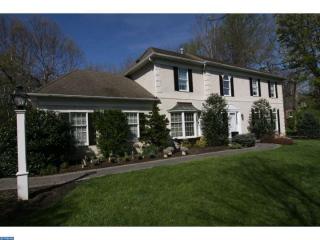 970 Heatherstone Dr, Berwyn, PA 19312-2508