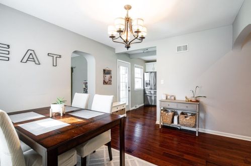 2222 107, Milwaukee WI 53226-2321 exterior