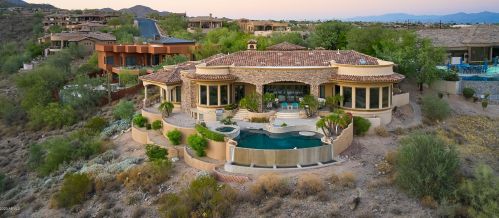 10056 Palisades Blvd, Scottsdale AZ 85268-2755 exterior