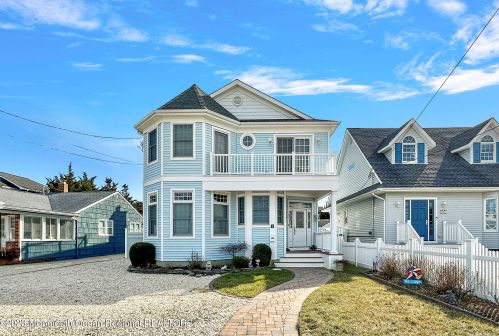 36 Pershing Blvd, Lavallette, NJ 08735-2831