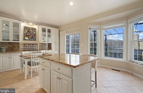 7360 Old Pohick Way, Lorton VA  22079-1564 exterior