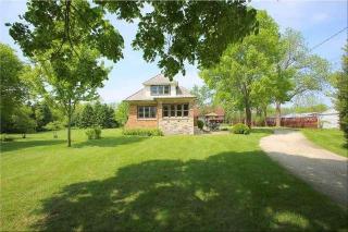 8024 7 Mile Rd, Caledonia, WI 53108-9672